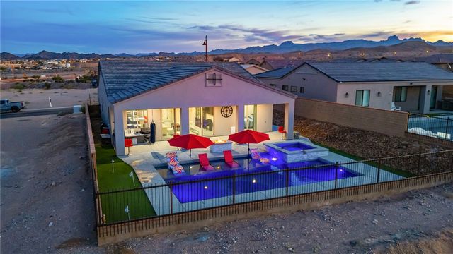 2656 Kingman Drive, Bullhead City, AZ 86429