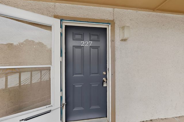 6050 Melody Lane 227, Dallas, TX 75231