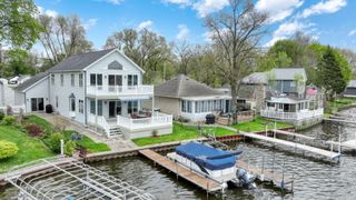 217 N Lakeside Drive, Leoni Twp, MI 49254