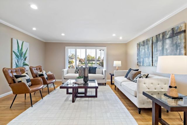 945 Reed Avenue, Sunnyvale, CA 94086