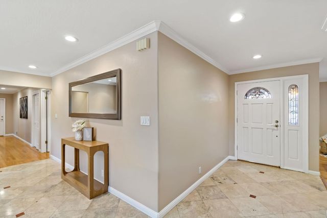 945 Reed Avenue, Sunnyvale, CA 94086