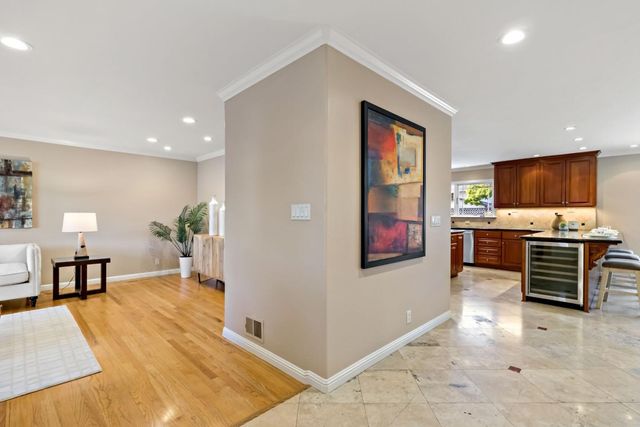 945 Reed Avenue, Sunnyvale, CA 94086