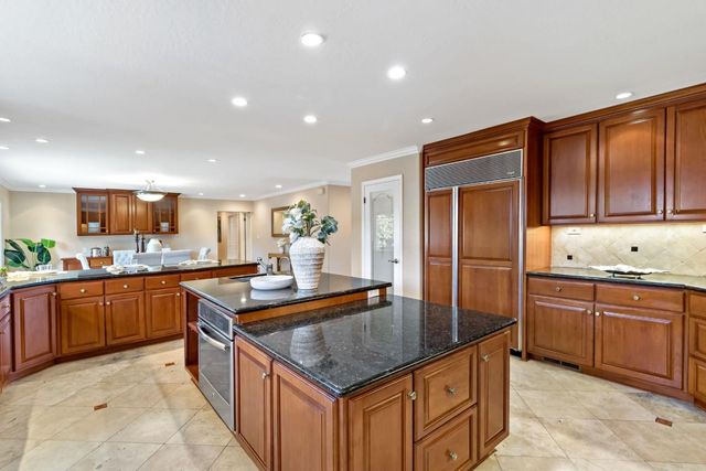 945 Reed Avenue, Sunnyvale, CA 94086