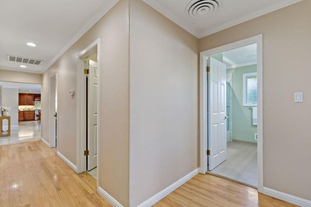 945 Reed Avenue, Sunnyvale, CA 94086