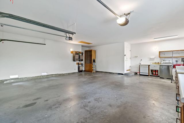 945 Reed Avenue, Sunnyvale, CA 94086