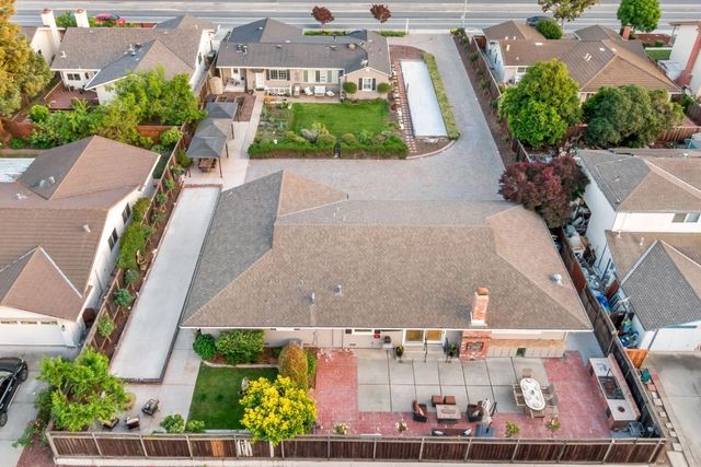 945 Reed Avenue, Sunnyvale, CA 94086