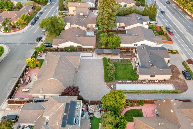 945 Reed Avenue, Sunnyvale, CA 94086