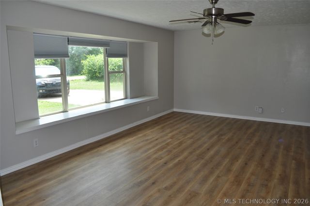 8115 E 117th Street, Bixby, OK 74008