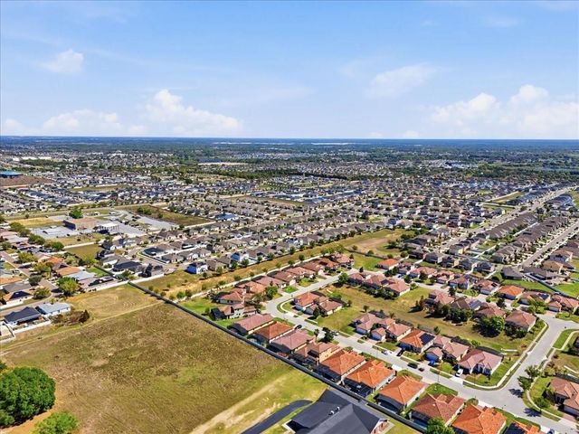 363 VILLA SORRENTO CIRCLE, Haines City, FL 33844