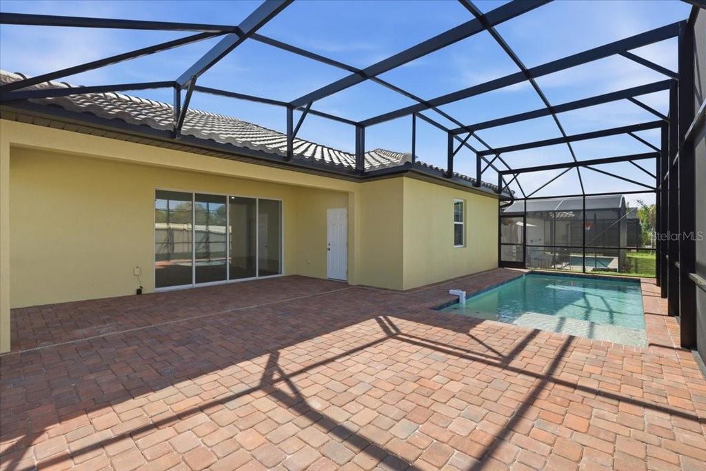 Image 24 of property listing at 363 VILLA SORRENTO CIRCLE, Haines City, FL 33844