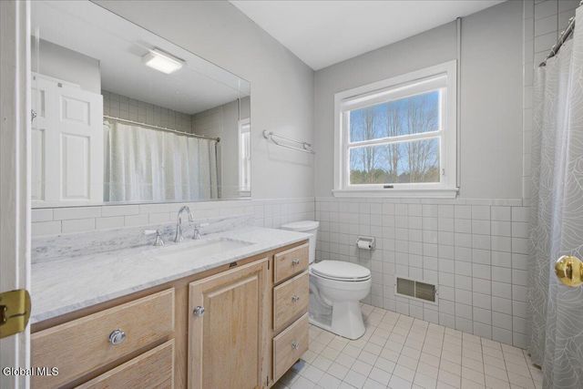 22 Honey Hollow Road, Queensbury, NY 12804