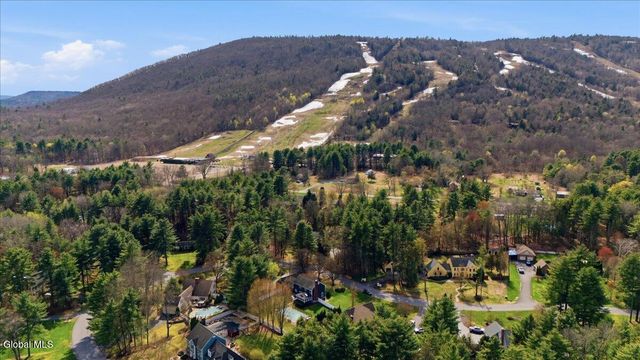 22 Honey Hollow Road, Queensbury, NY 12804
