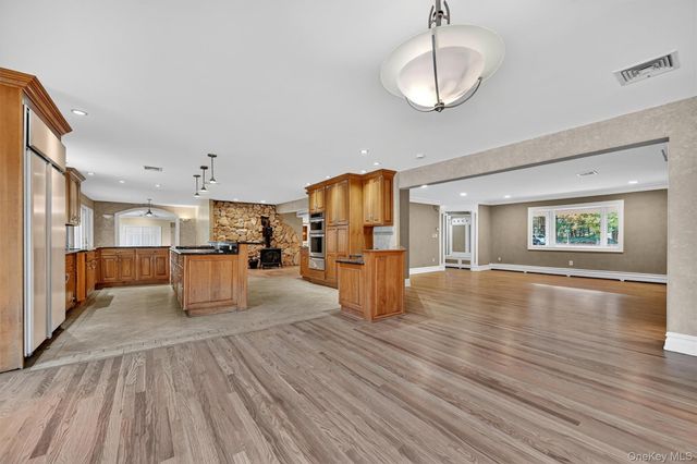 390 Nelson Road, Monroe, NY 10925