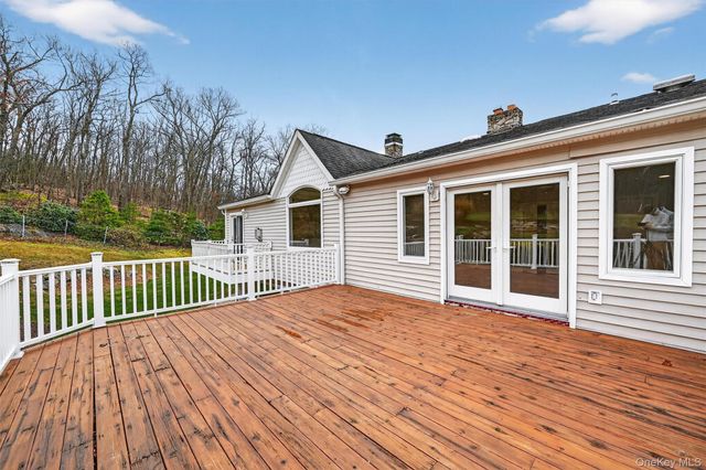 390 Nelson Road, Monroe, NY 10925