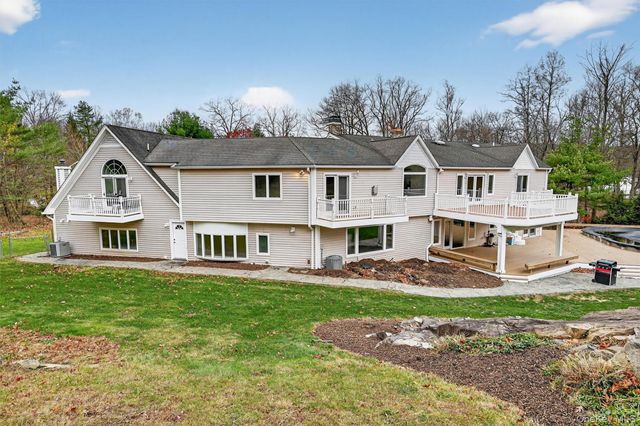 390 Nelson Road, Monroe, NY 10925