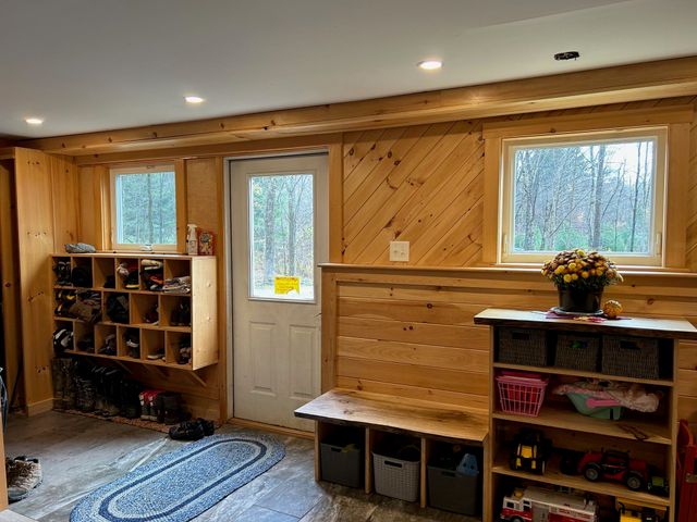 33 Williams Lane, Wolcott, VT 05680