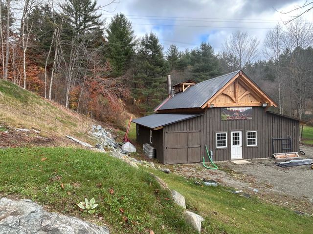 33 Williams Lane, Wolcott, VT 05680