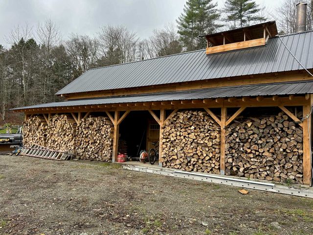 33 Williams Lane, Wolcott, VT 05680