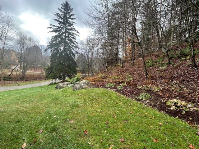 33 Williams Lane, Wolcott, VT 05680