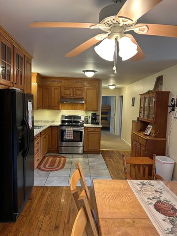 33 Williams Lane, Wolcott, VT 05680