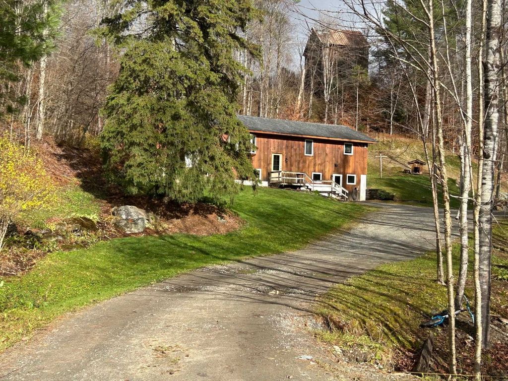 33 Williams Lane, Wolcott, VT 05680