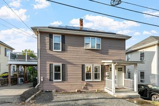 11 Town Hill St 1, Quincy, MA 02169