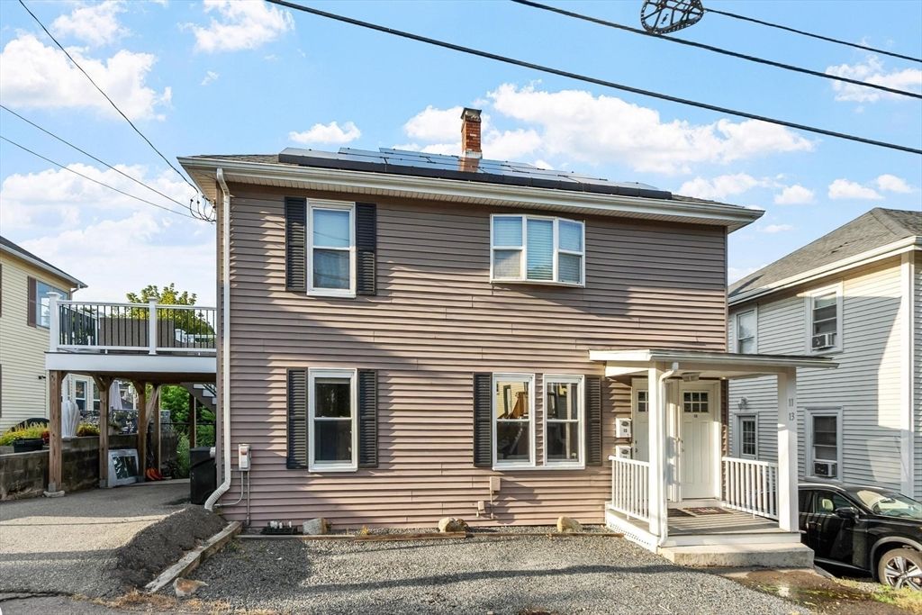 11 Town Hill St 1, Quincy, MA 02169