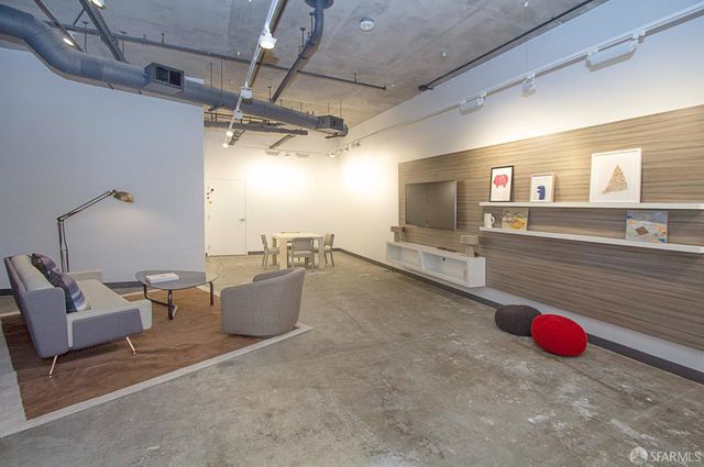 45 Bartlett Street 516, San Francisco, CA 94110