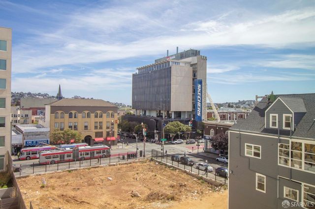 45 Bartlett Street 516, San Francisco, CA 94110