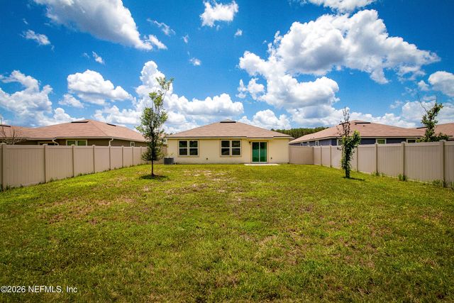 70021 MISTY LAKE Court, Yulee, FL 32097
