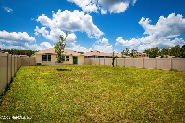 70021 MISTY LAKE Court, Yulee, FL 32097