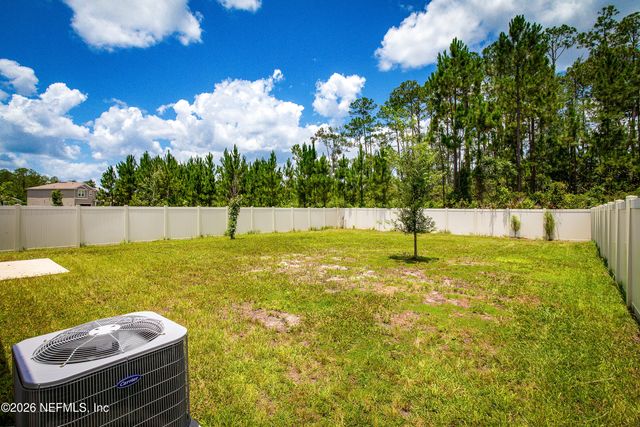 70021 MISTY LAKE Court, Yulee, FL 32097
