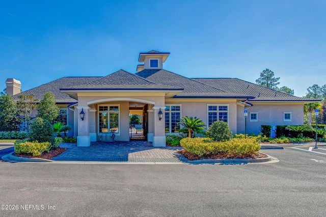 70021 MISTY LAKE Court, Yulee, FL 32097