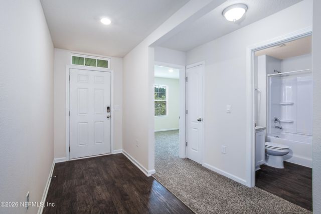 70021 MISTY LAKE Court, Yulee, FL 32097