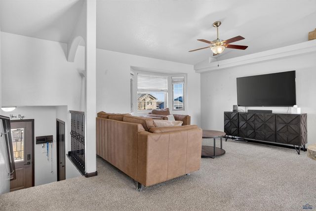 3573 WESSON RD, Rapid City, SD 57703