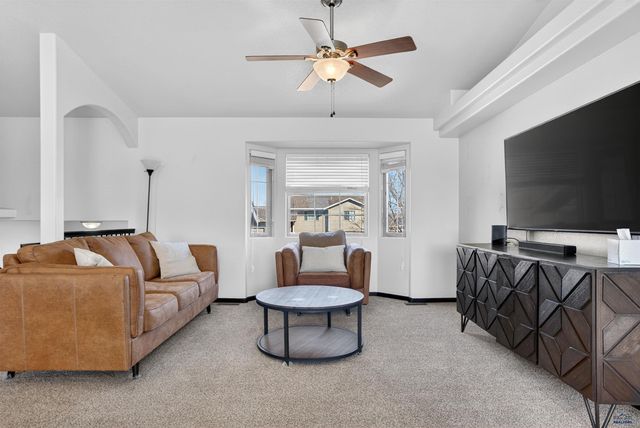 3573 WESSON RD, Rapid City, SD 57703