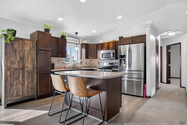 3573 WESSON RD, Rapid City, SD 57703