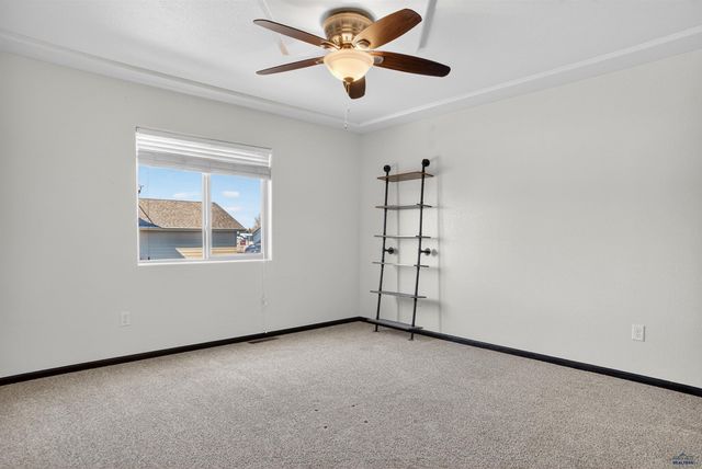 3573 WESSON RD, Rapid City, SD 57703