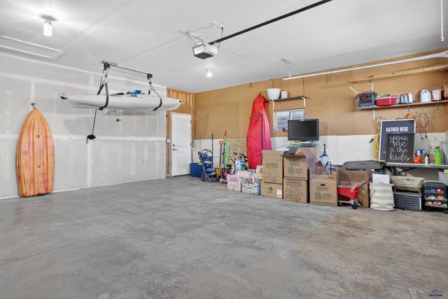 3573 WESSON RD, Rapid City, SD 57703