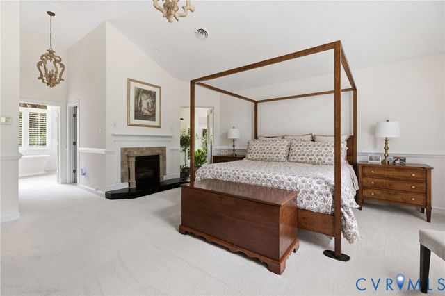 17 Quail Run Dr, Manakin Sabot, VA 23103