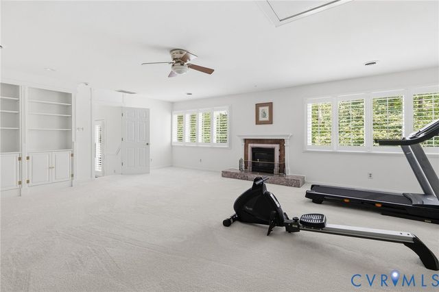 17 Quail Run Dr, Manakin Sabot, VA 23103