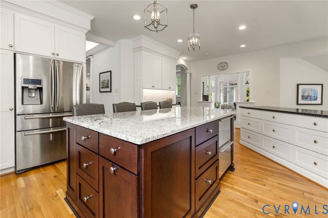 17 Quail Run Dr, Manakin Sabot, VA 23103