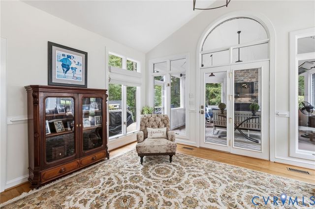 17 Quail Run Dr, Manakin Sabot, VA 23103