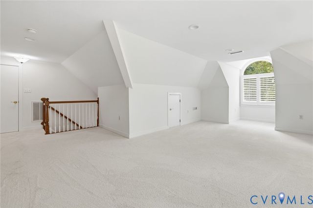 17 Quail Run Dr, Manakin Sabot, VA 23103