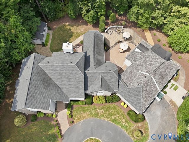 17 Quail Run Dr, Manakin Sabot, VA 23103