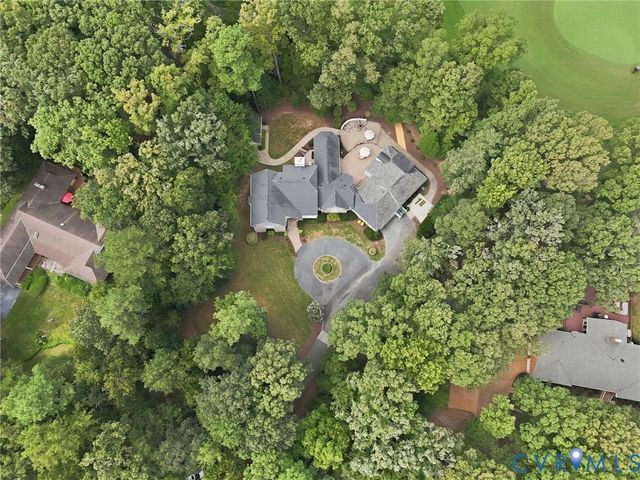 17 Quail Run Dr, Manakin Sabot, VA 23103