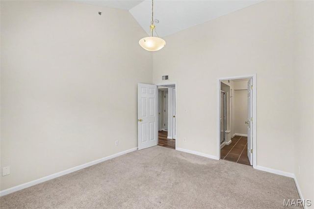 1141 Arbor Creek Drive 3B, St Louis, MO 63122