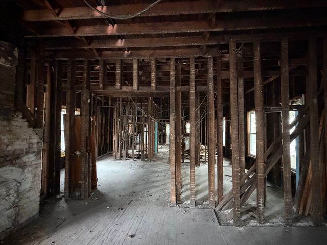 4505 S Union Avenue, Chicago, IL 60609