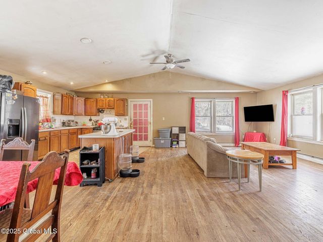 1769 Route 51, New Baltimore, NY 12087