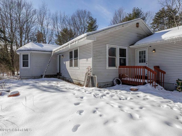 1769 Route 51, New Baltimore, NY 12087